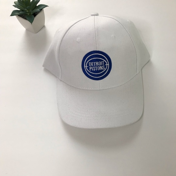 Other - *NEW* Detroit Pistons White Basketball Hat